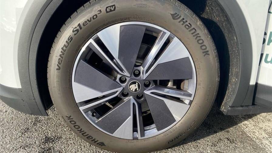 Mandataire Automobile occasion, recherche de Skoda Elroq-204-ch-batterie-60-clever - E-Motors