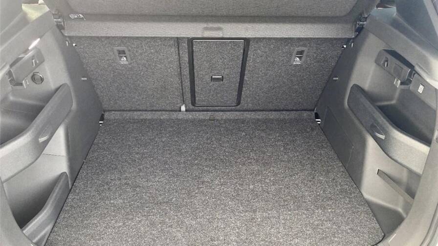 Mandataire Automobile occasion, recherche de Skoda Elroq-204-ch-batterie-60-clever - E-Motors