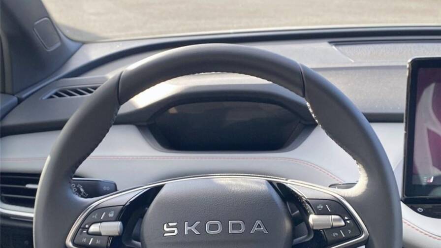 Mandataire Automobile occasion, recherche de Skoda Elroq-204-ch-batterie-60-clever - E-Motors