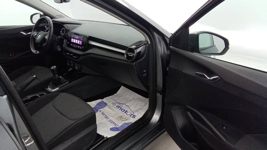 Mandataire Automobile occasion, recherche de Skoda Fabia-1-0-mpi-80-ch-bvm5-ambition - E-Motors