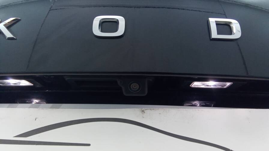 Mandataire Automobile occasion, recherche de Skoda Karoq-1-0-tsi-110-ambition-plus-acc-plus-cam-ra - E-Motors