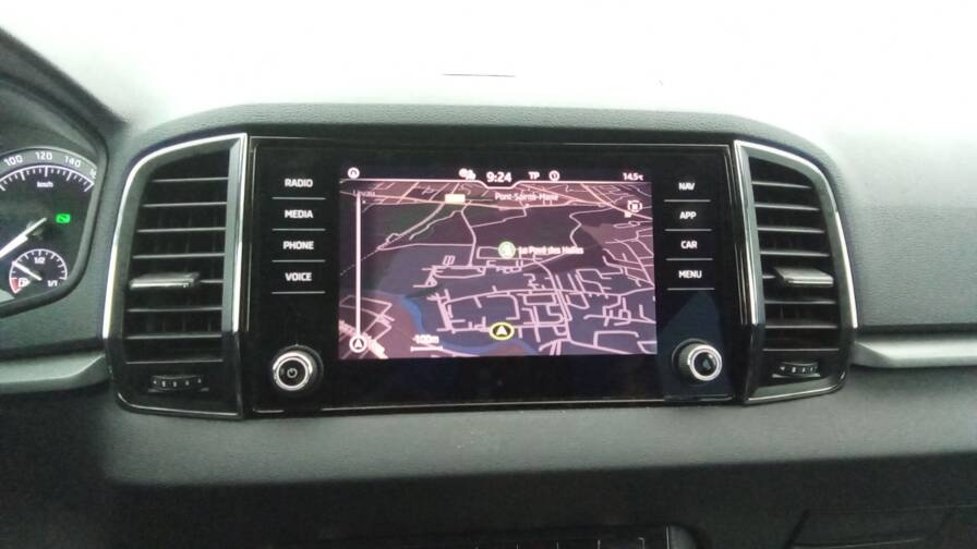 Mandataire Automobile occasion, recherche de Skoda Karoq-1-5-tsi-150-dsg7-ambition-plus-cam-ra - E-Motors