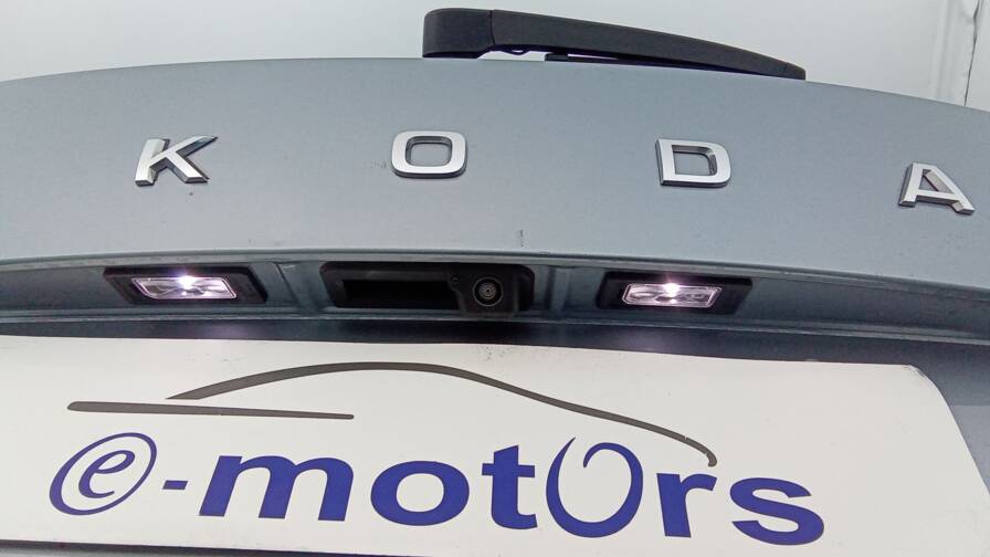 Mandataire Automobile occasion, recherche de Skoda Karoq-tsi-150-dsg7-ambition-gps-camera - E-Motors