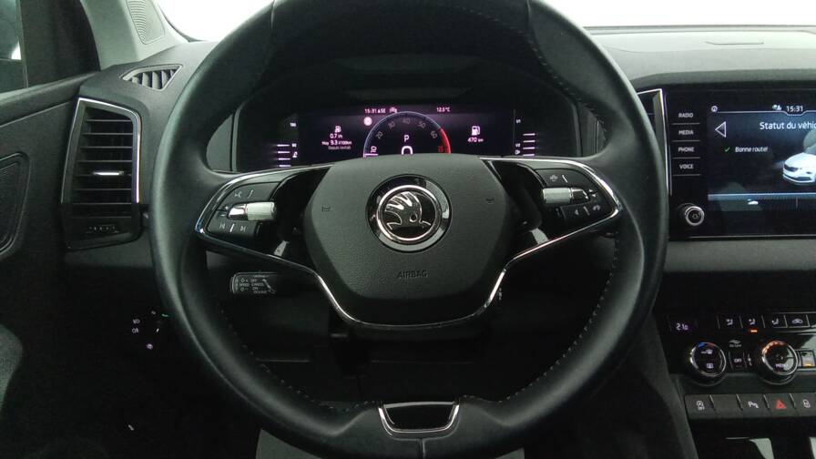Mandataire Automobile occasion, recherche de Skoda Karoq-tsi-150-dsg7-ambition-gps-camera - E-Motors