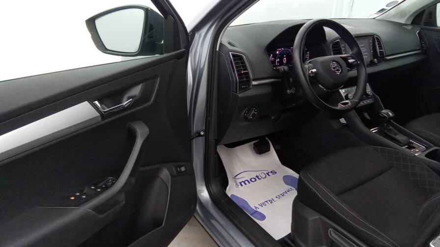 Mandataire Automobile occasion, recherche de Skoda Karoq-tsi-150-dsg7-ambition-gps-camera - E-Motors