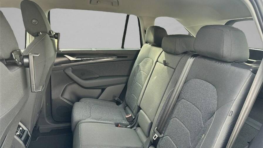 Mandataire Automobile occasion, recherche de Skoda Kodiaq-ii-2-0-tdi-150-ch-scr-dsg7-7pl-selection - E-Motors