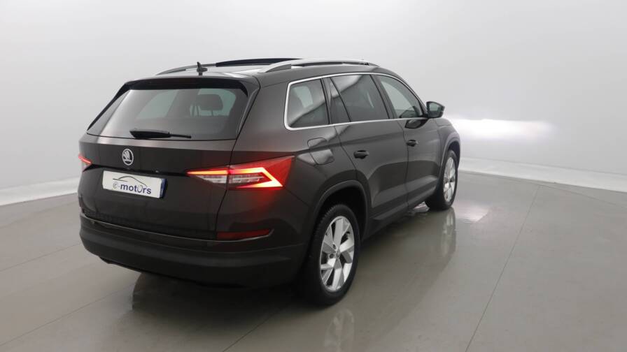 Mandataire Automobile occasion, recherche de Skoda Kodiaq-2-0-tdi-190-scr-dsg7-4x4-5pl-style-plus-cuir-lectr - E-Motors