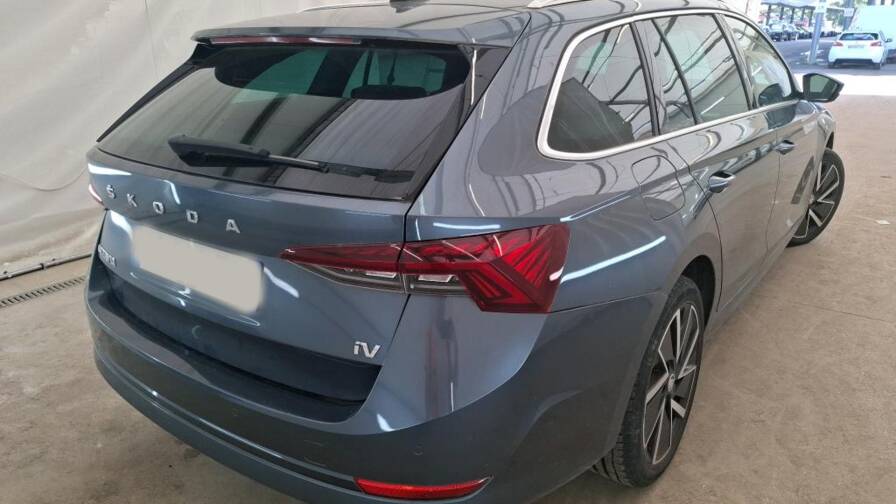 Mandataire Automobile occasion, recherche de Skoda Octavia-combi-tsi-phev-iv-204-dsg6e-style-plus-360-plus-hayon-lectrique - E-Motors