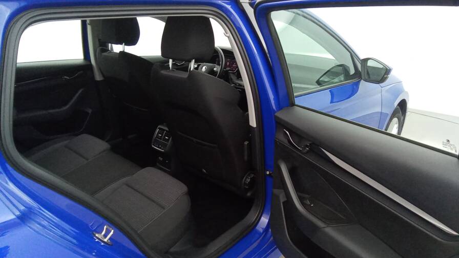 Mandataire Automobile occasion, recherche de Skoda Octavia-combi-2-0-tdi-116-ambition-plus-gps-plus-acc - E-Motors