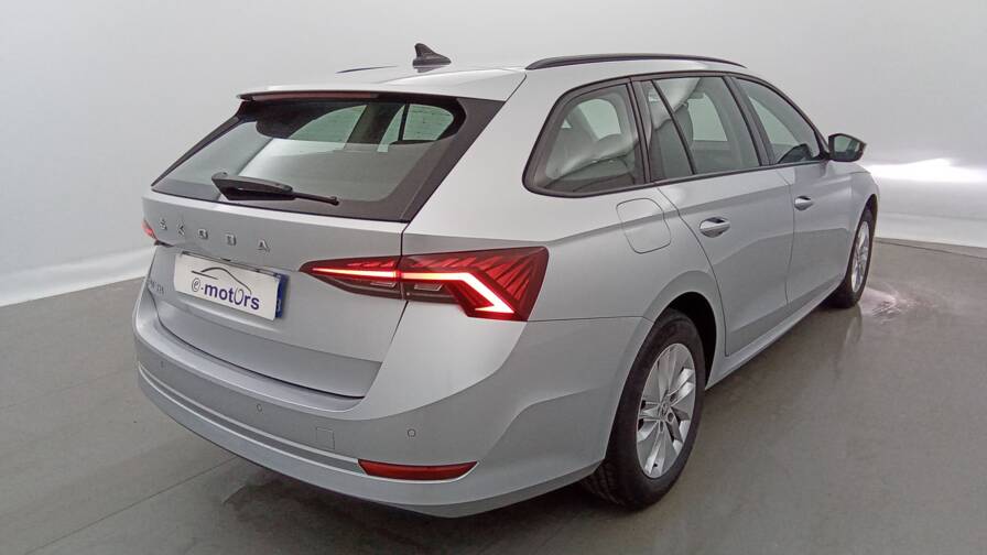 Mandataire Automobile occasion, recherche de Skoda Octavia-combi-2-0-tdi-150-dsg7-ambition-plus-cam-ra-plus-pdc-ar-av - E-Motors
