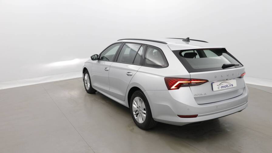 Mandataire Automobile occasion, recherche de Skoda Octavia-combi-2-0-tdi-150-dsg7-ambition-plus-cam-ra-plus-pdc-ar-av - E-Motors
