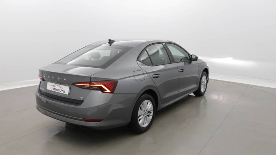 Mandataire Automobile occasion, recherche de Skoda Octavia-1-0-tsi-mhev-e-tec-110-dsg7-ambition-gps-camera - E-Motors