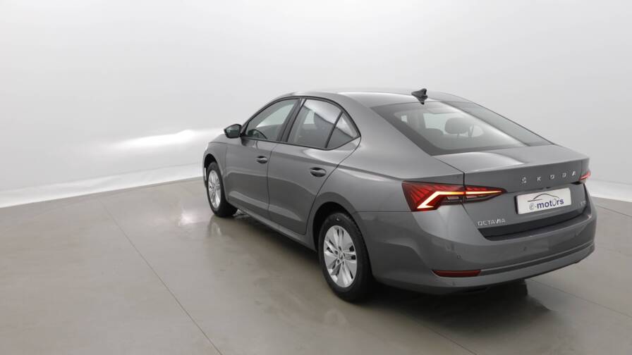 Mandataire Automobile occasion, recherche de Skoda Octavia-1-0-tsi-mhev-e-tec-110-dsg7-ambition-gps-camera - E-Motors