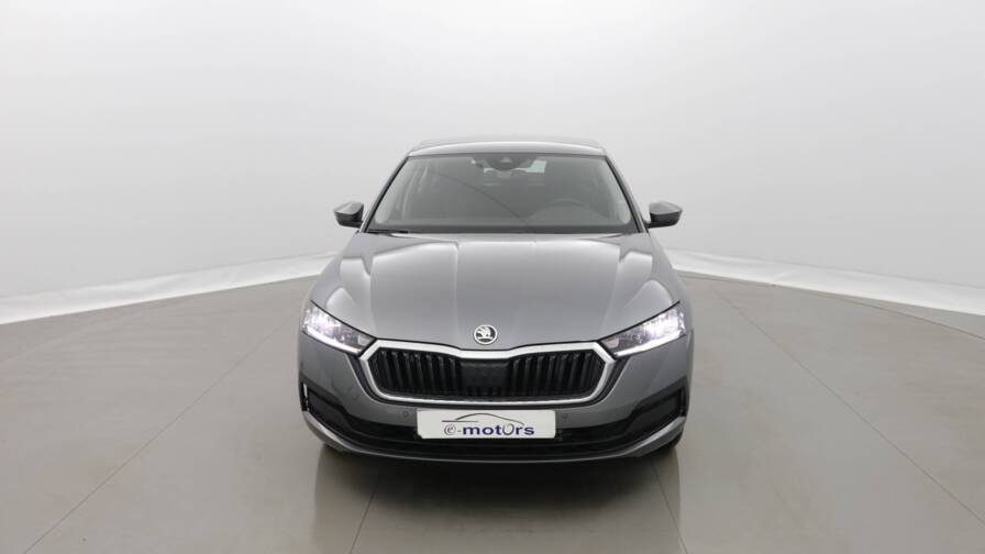 Mandataire Automobile occasion, recherche de Skoda Octavia-1-0-tsi-mhev-e-tec-110-dsg7-ambition-gps-camera - E-Motors