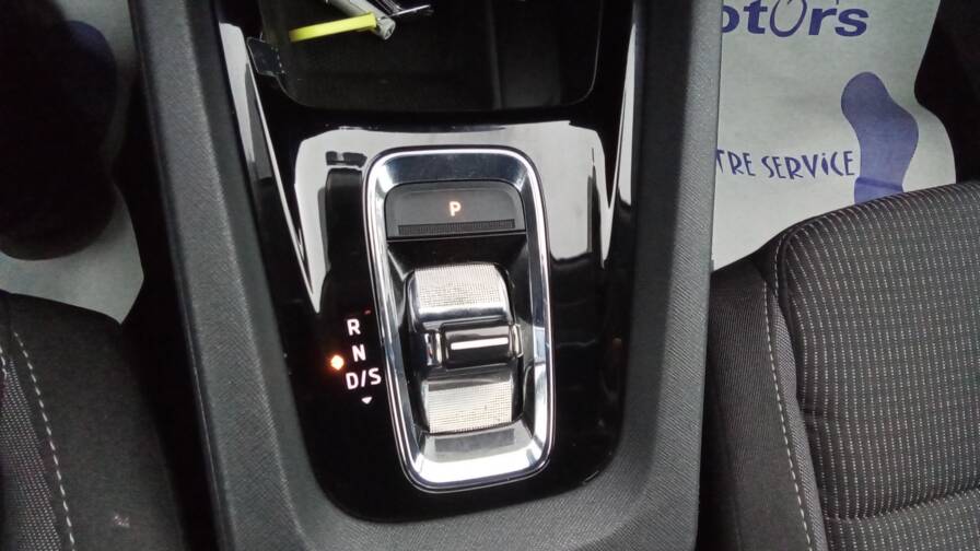 Mandataire Automobile occasion, recherche de Skoda Octavia-1-4-tsi-phev-204-dsg6e-ambition-plus-acc-plus-pdc-av - E-Motors