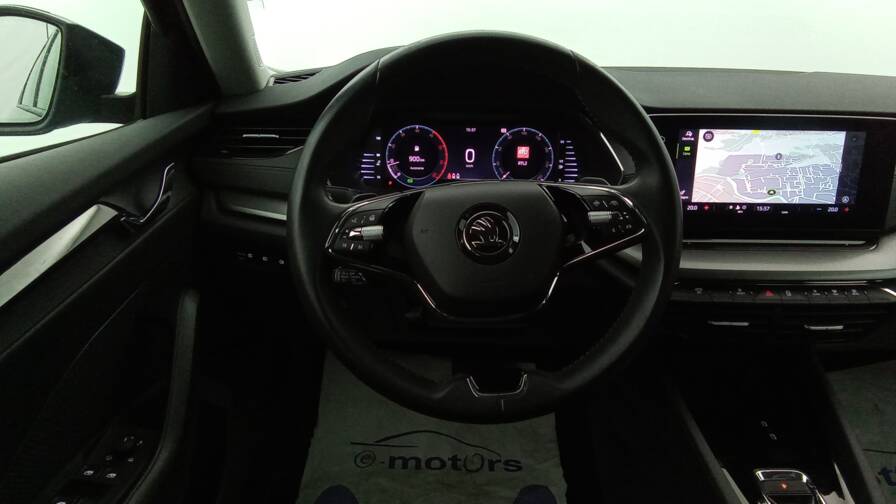 Mandataire Automobile occasion, recherche de Skoda Octavia-2-0-tdi-150-dsg7-ambition-plus-cam-ra-plus-pdc-ar-av - E-Motors