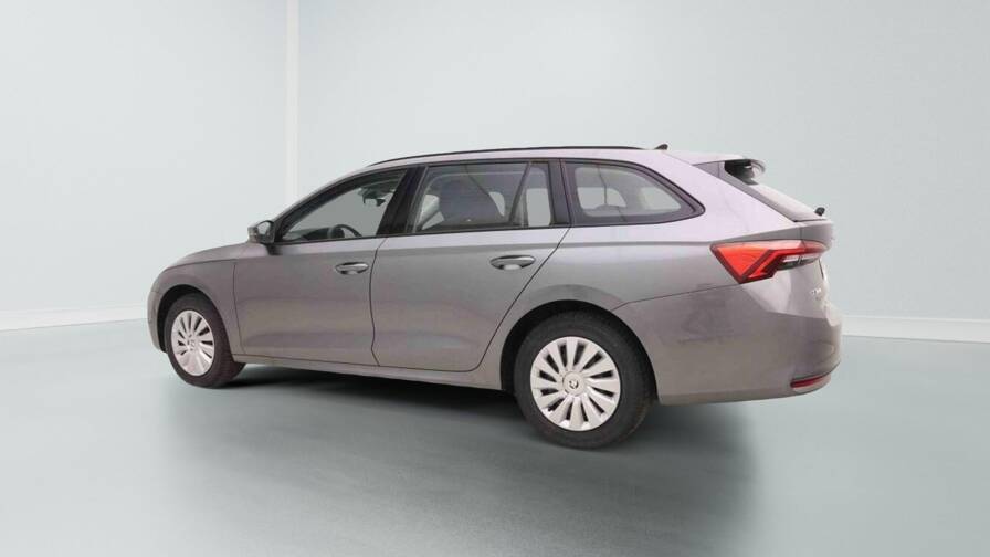 Mandataire Automobile neuf, recherche de Skoda Octavia-1-5-tsi-116-mhev-dsg-combi-my25-edition - E-Motors