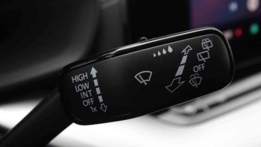 Mandataire Automobile neuf, recherche de Skoda Octavia-1-5-tsi-116-mhev-dsg-combi-my25-edition - E-Motors