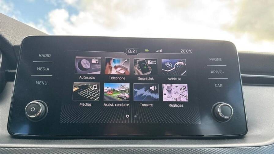 Mandataire Automobile occasion, recherche de Skoda Scala-1-6-tdi-116-ch-dsg7-ambition - E-Motors