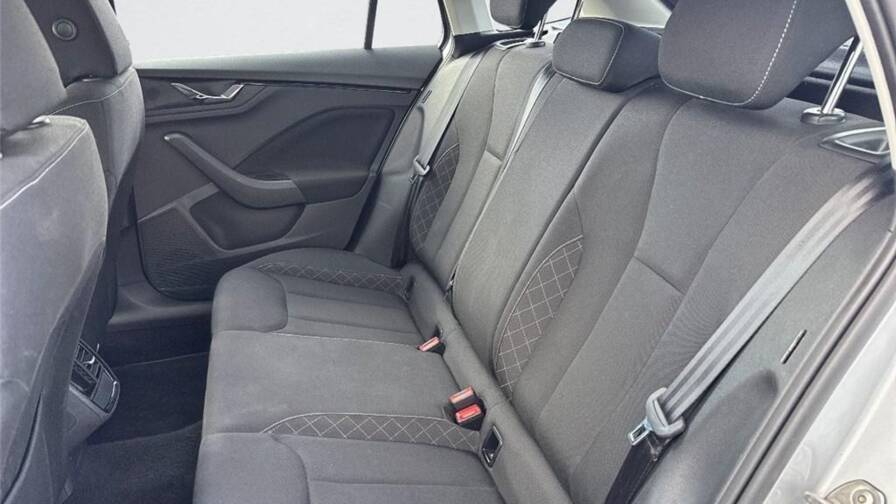 Mandataire Automobile occasion, recherche de Skoda Scala-1-6-tdi-116-ch-dsg7-ambition - E-Motors