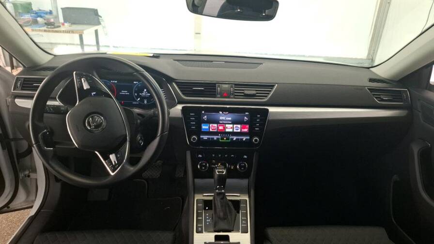 Mandataire Automobile occasion, recherche de Skoda Superb-combi-2-0-tdi-150-scr-dsg7-style - E-Motors