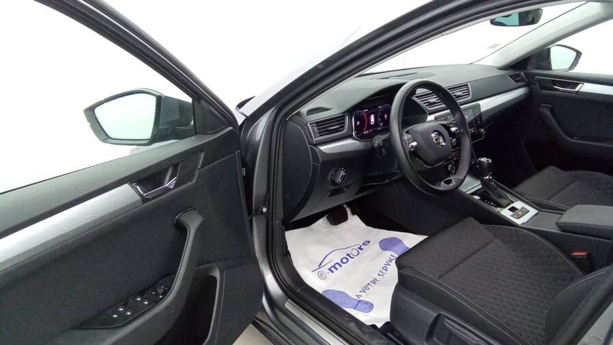 Mandataire Automobile occasion, recherche de Skoda Superb-combi-2-0-tdi-150-dsg7 - E-Motors