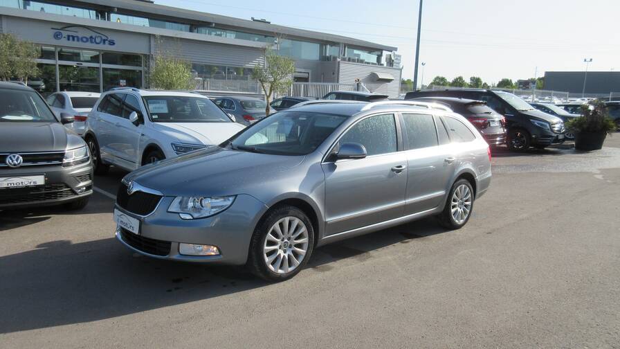 Avis-mandataire-auto-Emotors-Skoda-Superb-combi-2-0-tdi-140-cr-fap-ambition-5p.