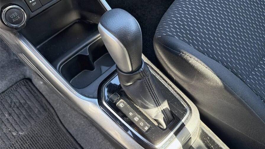 Mandataire Automobile occasion, recherche de Suzuki Ignis-ii-1-2-dualjet-hybrid-auto-cvt-pack - E-Motors