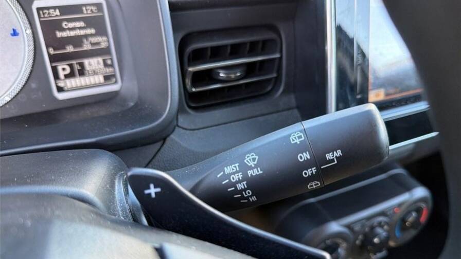 Mandataire Automobile occasion, recherche de Suzuki Ignis-ii-1-2-dualjet-hybrid-auto-cvt-pack - E-Motors