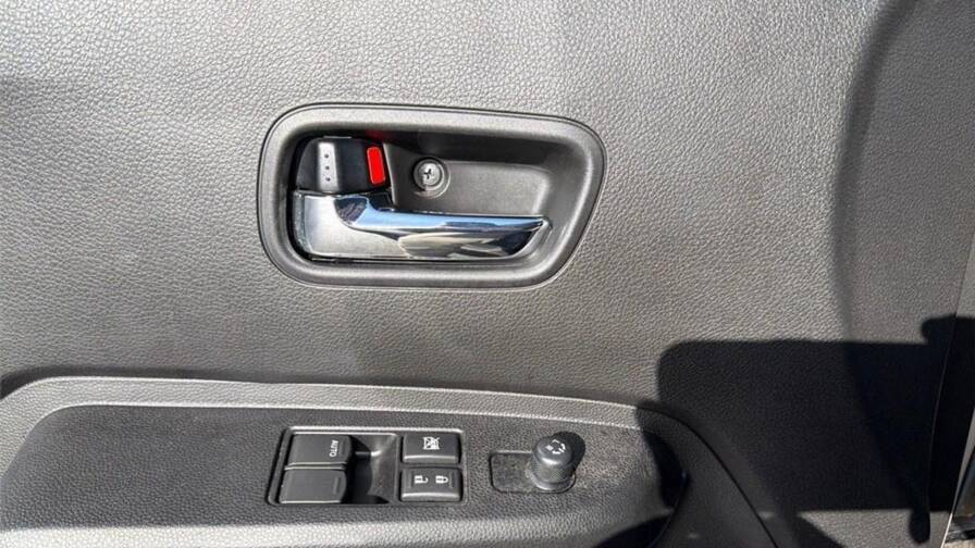 Mandataire Automobile occasion, recherche de Suzuki Ignis-ii-1-2-dualjet-hybrid-auto-cvt-pack - E-Motors