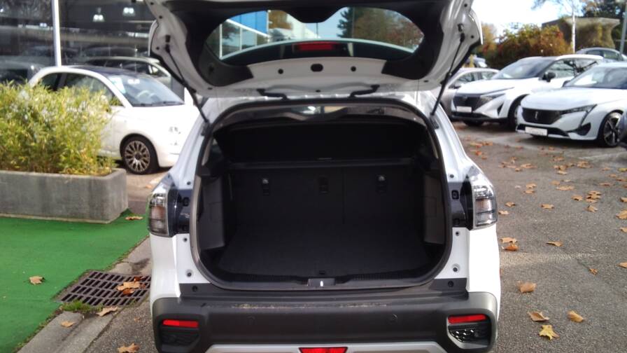 Mandataire Automobile occasion, recherche de Suzuki S-cross-1-5-dualjet-hybrid-auto-style - E-Motors