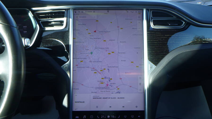 Mandataire Automobile occasion, recherche de Tesla Model-s-75d-dual-motor - E-Motors