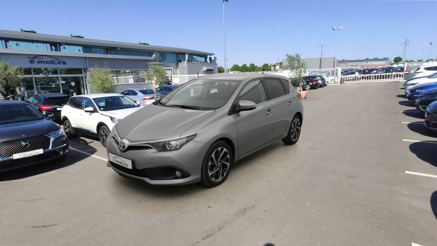 Avis-mandataire-auto-Emotors-Toyota-Auris-Dynamic-112-d-4d-plus-gps.