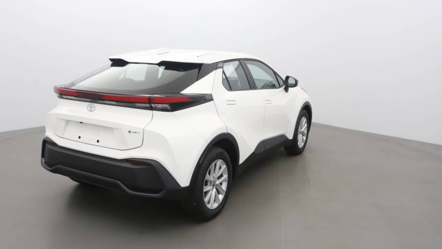 Mandataire Automobile neuf, recherche de Toyota C-hr-1-8-140ch-dynamic-ng23 - E-Motors