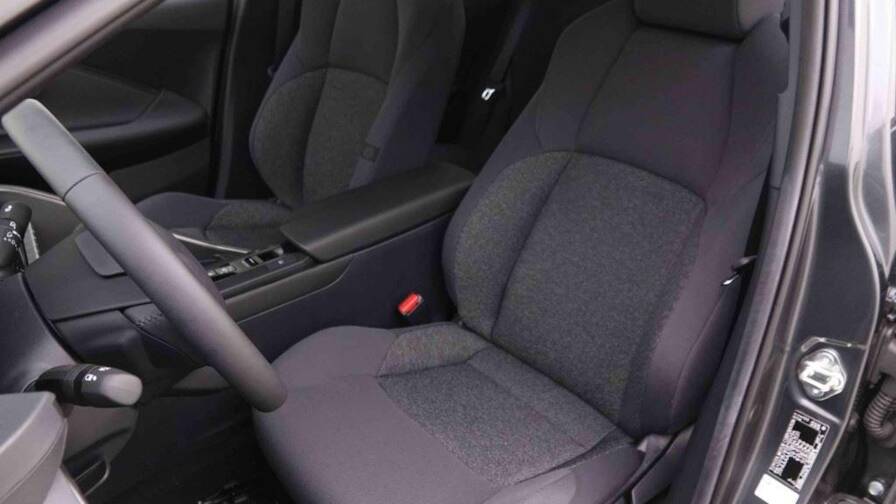 Mandataire Automobile neuf, recherche de Toyota C-hr-1-8-hybrid-140-cvt-dynamic - E-Motors