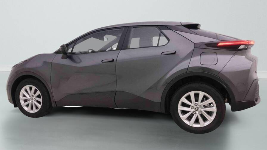 Mandataire Automobile neuf, recherche de Toyota C-hr-1-8-hybrid-140-cvt-dynamic - E-Motors