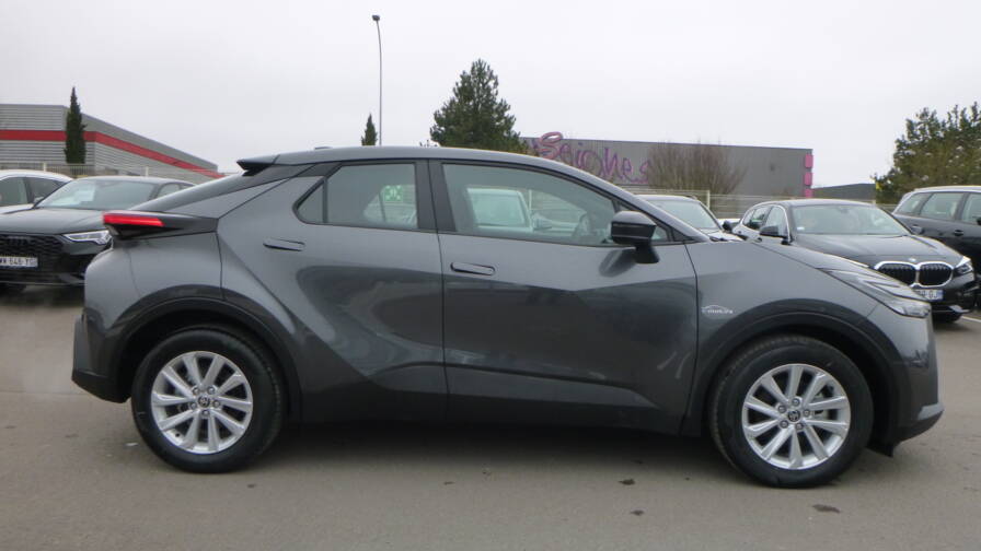 Mandataire Automobile neuf, recherche de Toyota C-hr-hybride-140-dynamic - E-Motors