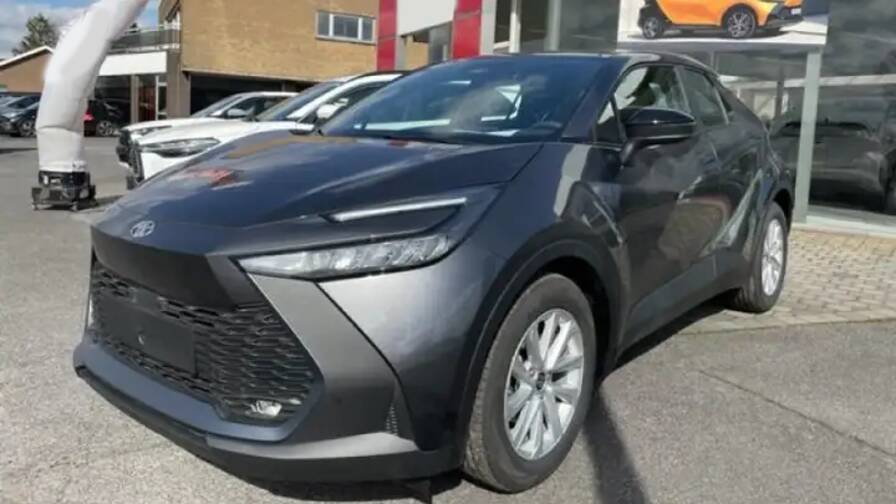 Mandataire Automobile neuf, recherche de Toyota C-hr-1-8-hybrid-140-cvt-dynamic - E-Motors