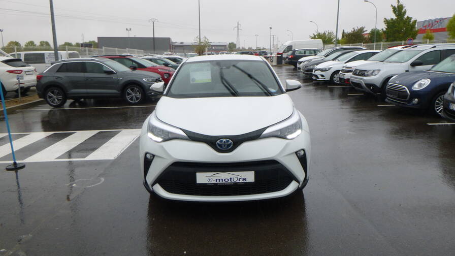 Avis-mandataire-auto-Emotors-Toyota-C-hr-hybride-C-hr-edition-hybride-122-plus-pack-hiver-plus-gps.