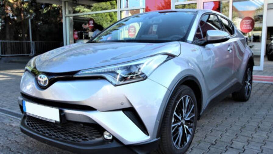 Avis-mandataire-auto-Emotors-Toyota-C-hr-pro-hybride-C-hr-hybride-distinctive-122h-plus-led-plus-jbl.