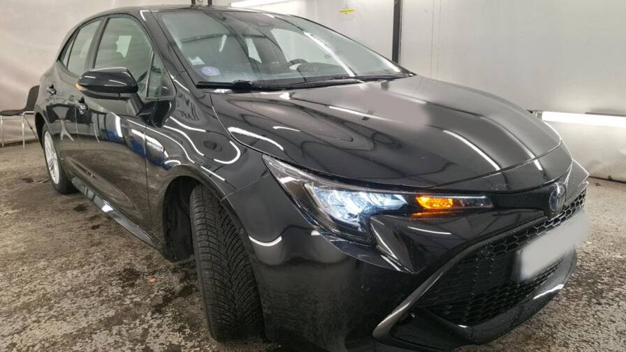 Mandataire Automobile occasion, recherche de Toyota Corolla-hybride-122h-dynamic-plus-navigation-plus-radar-de-recul-plus-si-ges-chauffants - E-Motors