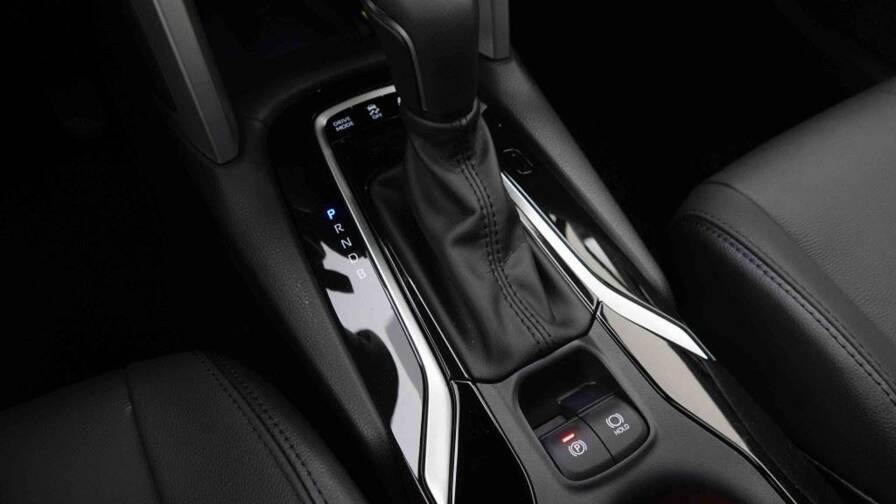 Mandataire Automobile neuf, recherche de Toyota Corolla-cross-1-8-hybrid-140-e-cvt-lounge - E-Motors