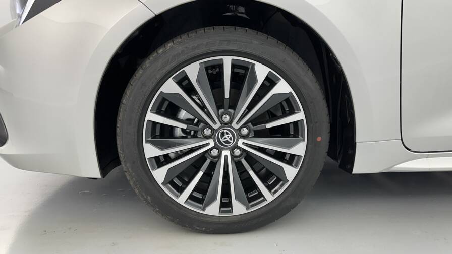 Mandataire Automobile neuf, recherche de Toyota Corolla-touring-sports-x-1-8-hybrid-140ch-design-team-player - E-Motors