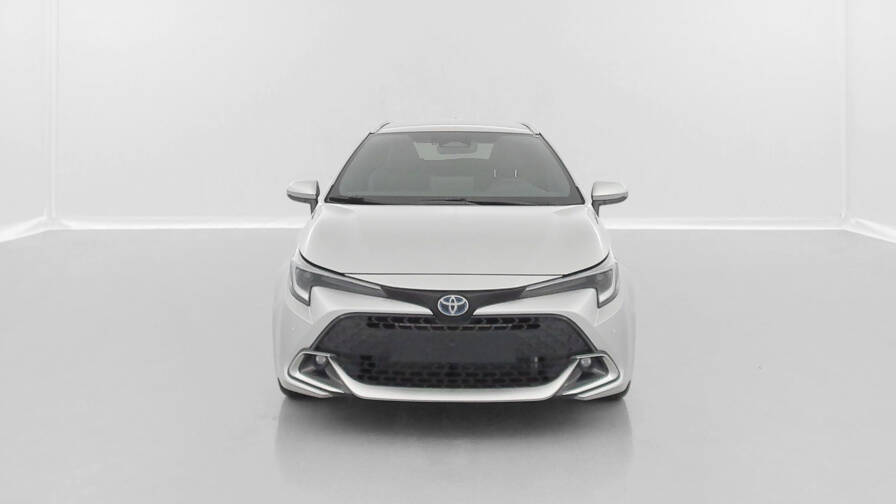 Mandataire Automobile neuf, recherche de Toyota Corolla-touring-sports-x-1-8-hybrid-140ch-design-team-player - E-Motors