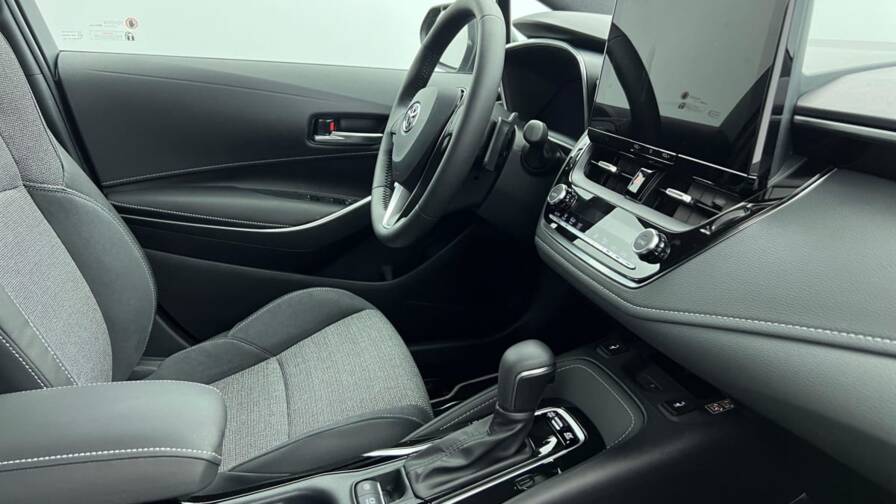 Mandataire Automobile neuf, recherche de Toyota Corolla-touring-sports-hybride-178ch-design - E-Motors