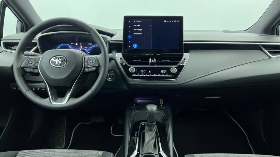 Mandataire Automobile neuf, recherche de Toyota Corolla-touring-sports-hybride-178ch-design - E-Motors