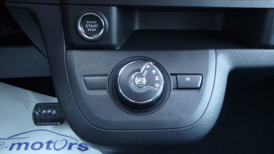 Mandataire Automobile neuf, recherche de Toyota Proace-verso-medium-lounge-180-d-4d-bva8 - E-Motors