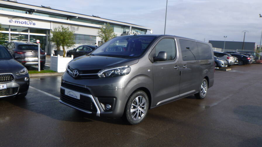 Mandataire Automobile neuf, recherche de Toyota Proace-verso-long-lounge-180-d-4d-bva8 - E-Motors