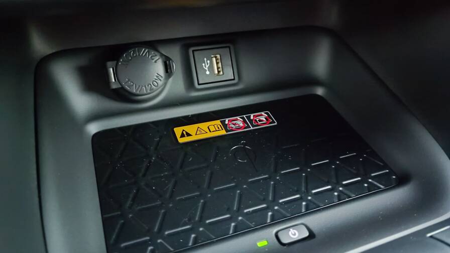 Mandataire Automobile neuf, recherche de Toyota Rav4-v-2-5-hybride-218ch-30-years-2wd - E-Motors