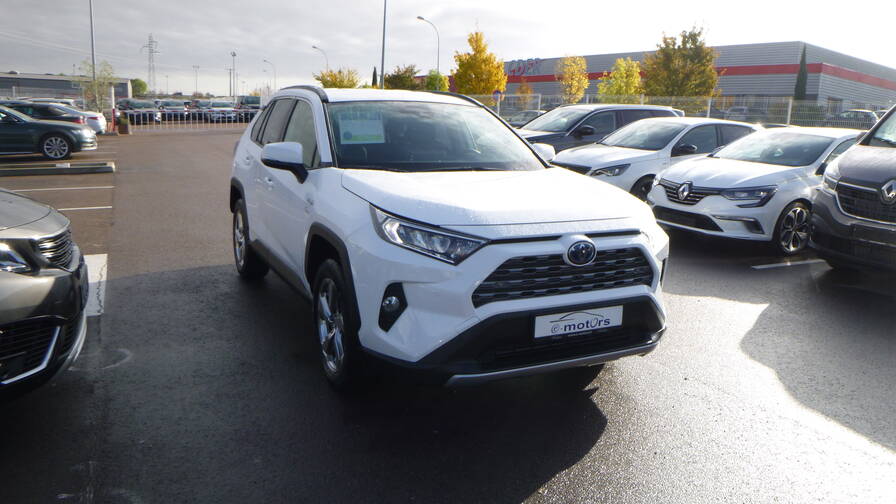 Avis-mandataire-auto-Emotors-Toyota-Rav4-hybride-Dynamic-218-plus-jantes-18.